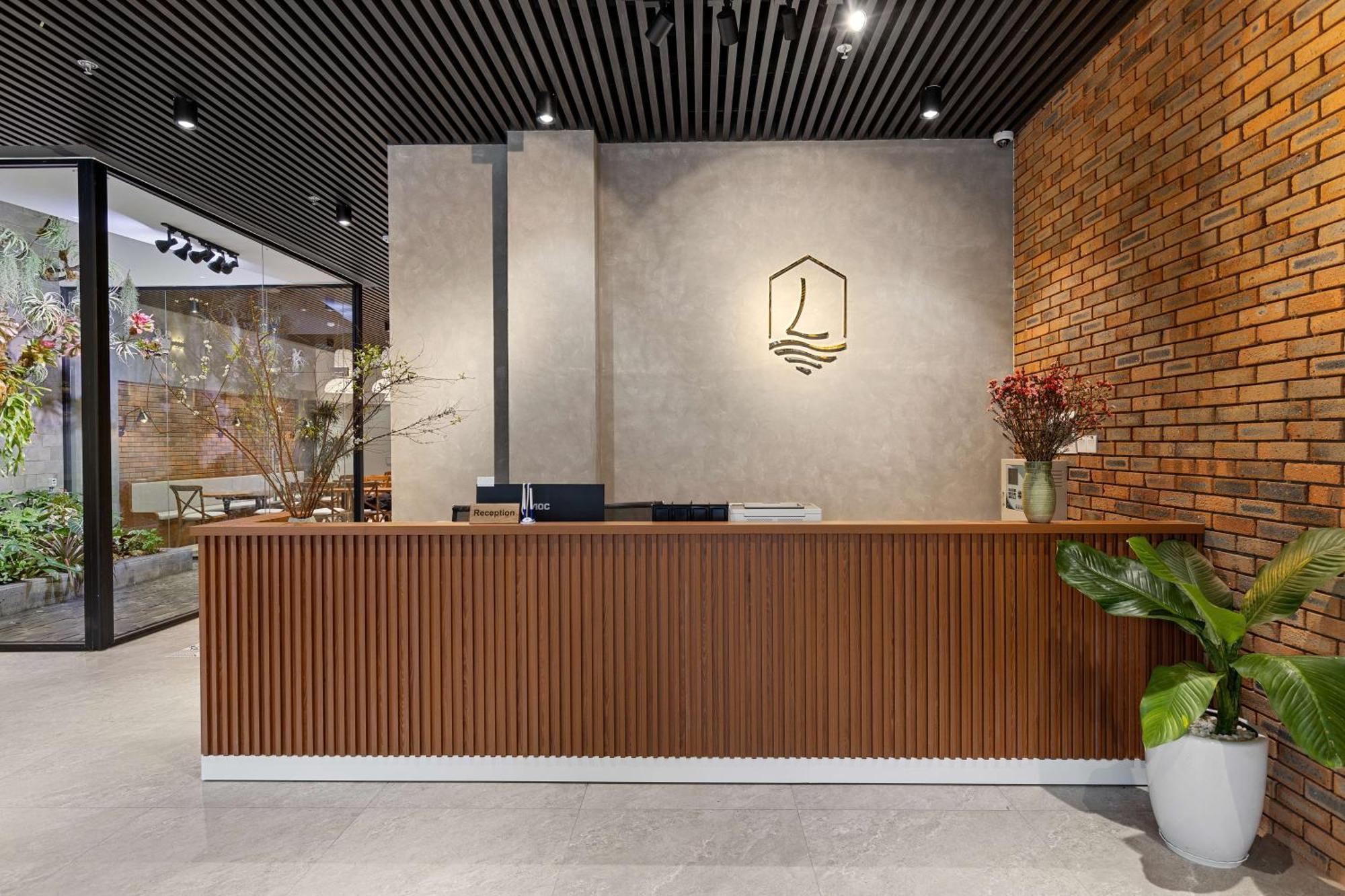Lagom Boutique Hotel Danang Exterior photo